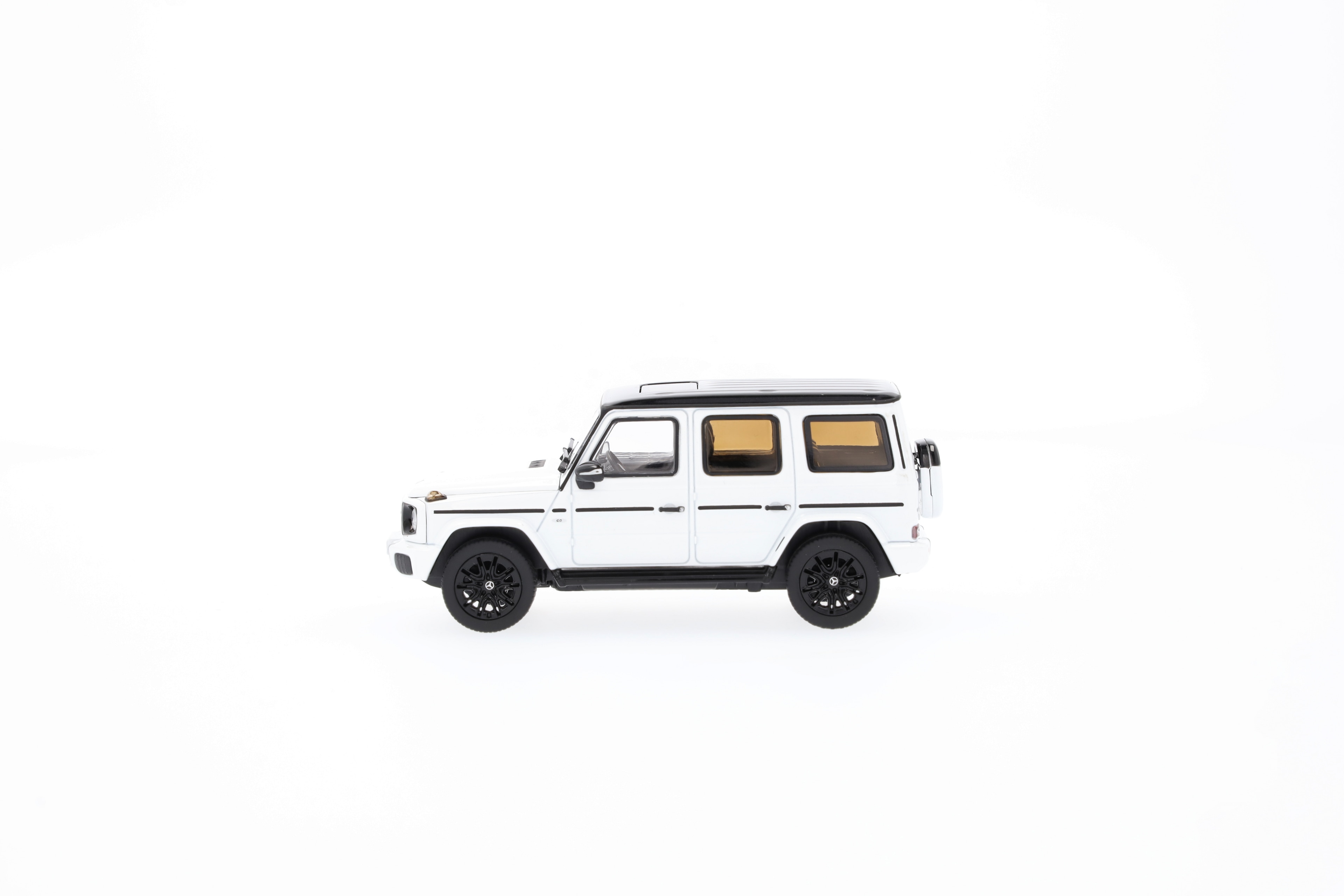 G 580 with EQ Technology, Cross-Country Vehicle, AMG Line, N465 - MANUFAKTUR opalite white bright, Norev, 1:43