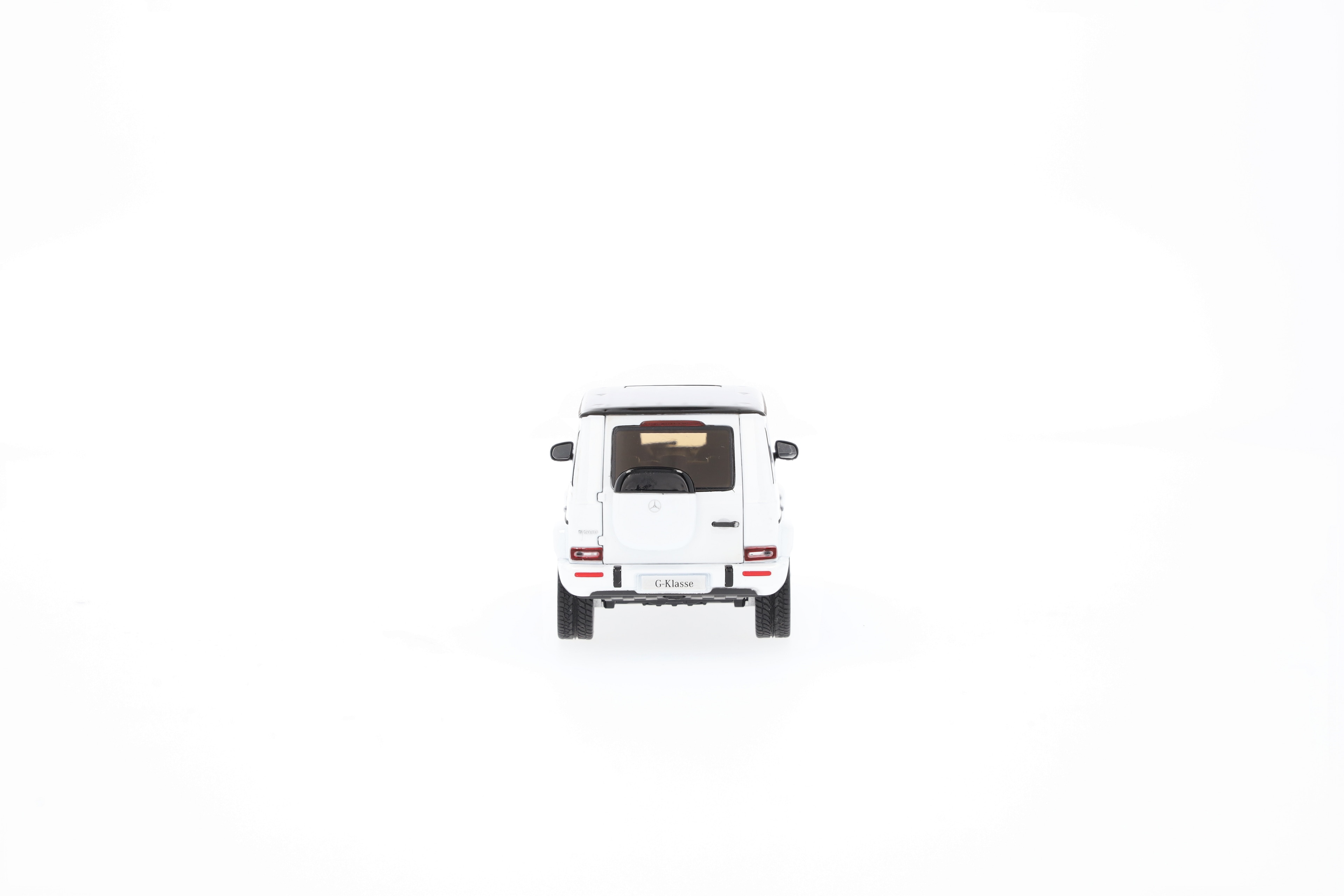 G 580 with EQ Technology, Cross-Country Vehicle, AMG Line, N465 - MANUFAKTUR opalite white bright, Norev, 1:43
