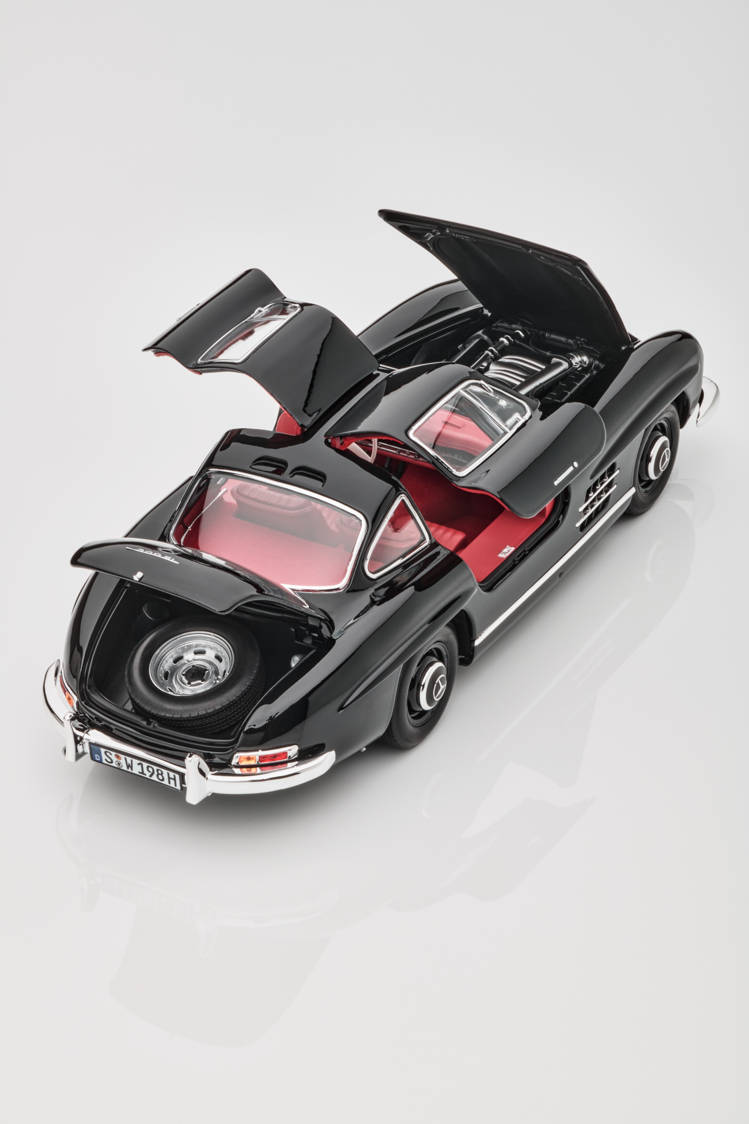 300 SL Coupé (1954-1963) W 198 - black, Norev, 1:18